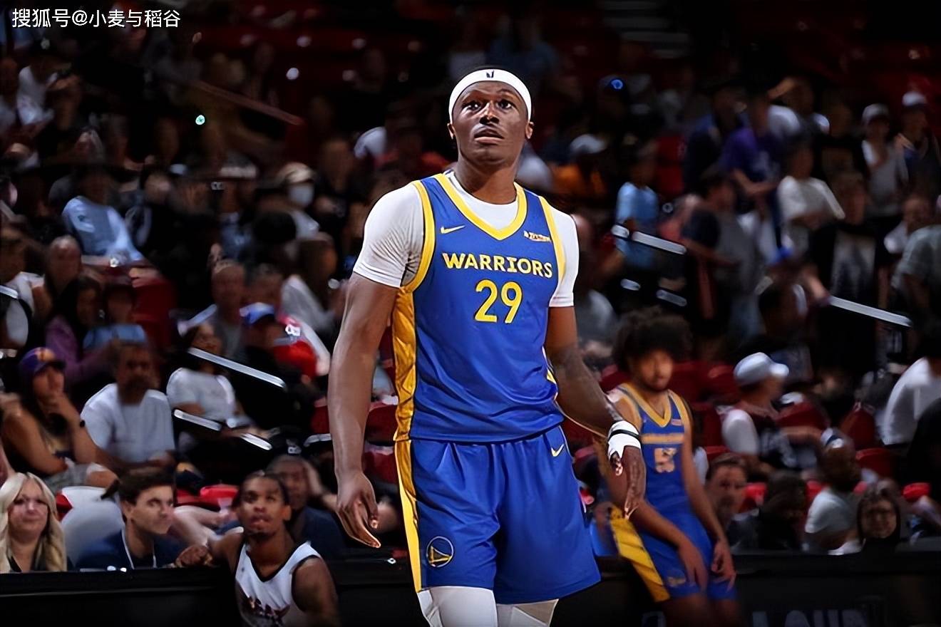 老鹰主教练赛后愤怒,指责球员缺乏斗志的简单介绍 老鹰主教练赛后愤怒,指责球员缺乏斗志的简单介绍