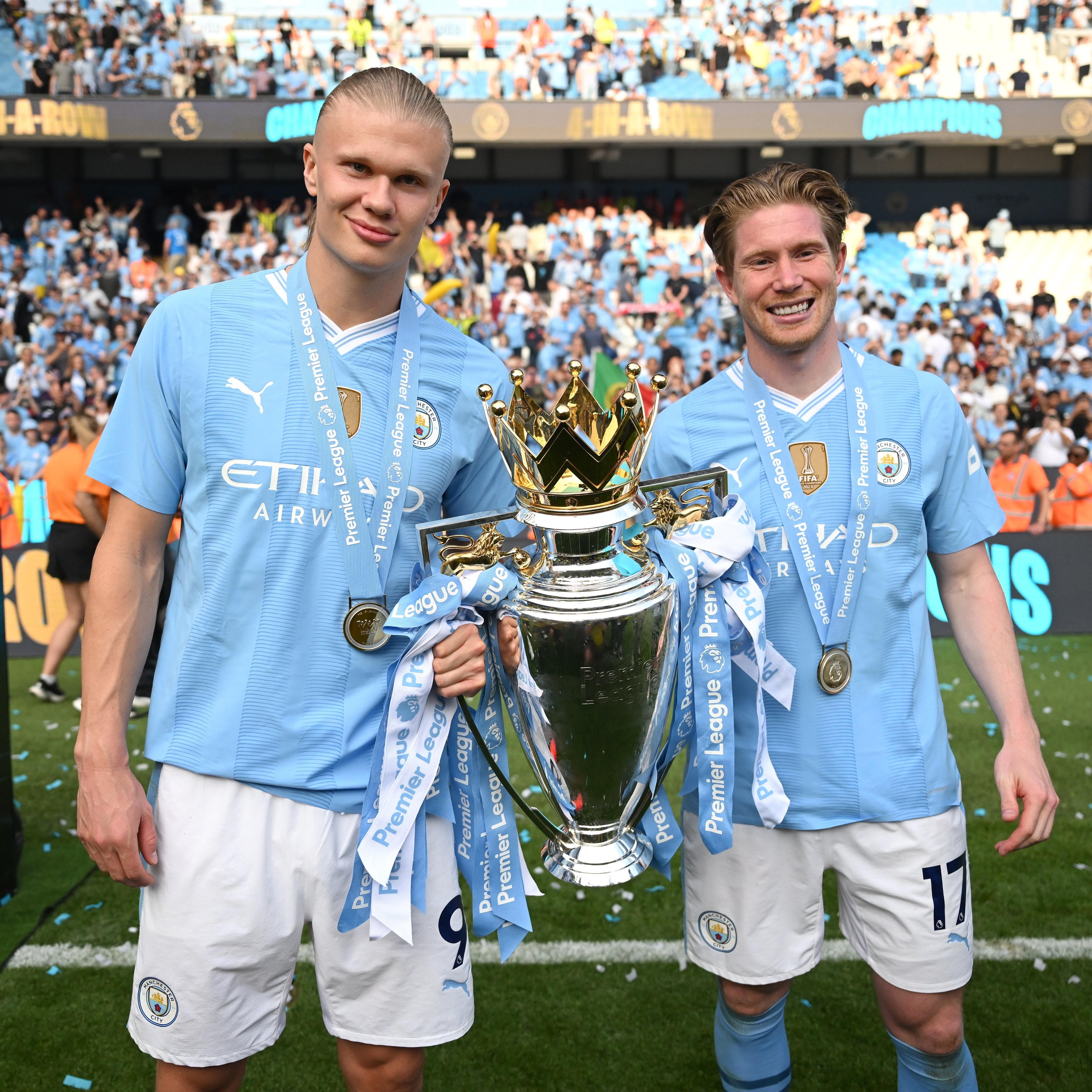 爱游戏官方-包含曼城憾负利物浦，遗憾止步欧冠四强的词条