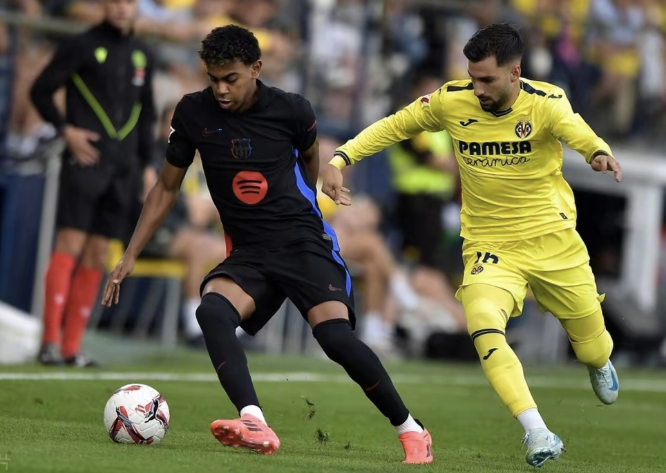 爱游戏APP-比利亚雷亚尔遭遇格兰纳达绝杀，客场告负