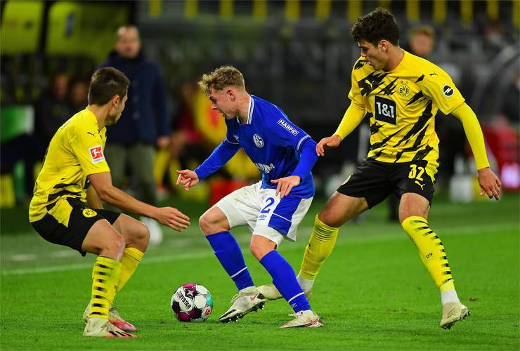 爱游戏官方入口-布雷斯特将与南特上演激烈较量