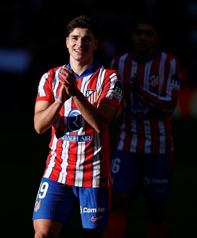 包含华尔沒來在联赛中表现出色,打破对手领头羊的词条 包含华尔沒來在联赛中表现出色,打破对手领头羊的词条