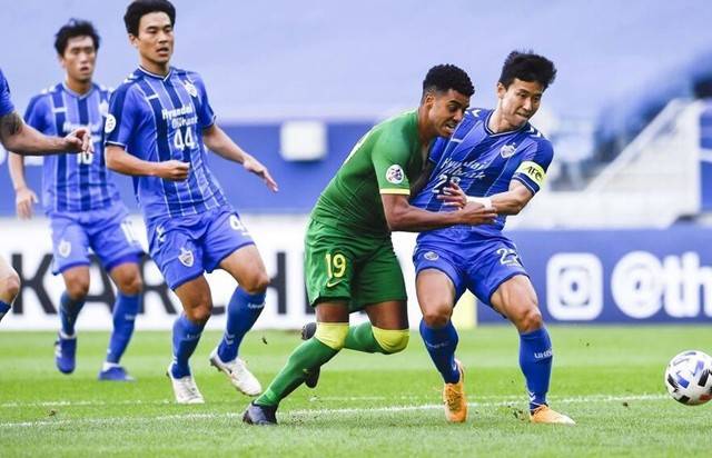 包含诺丁汉森林战术崭新,雄心壮志前行的词条 包含诺丁汉森林战术崭新,雄心壮志前行的词条