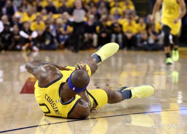 爱游戏tv-欧洲乌克兰超巨腿筋拉伤本赛季报销的简单介绍