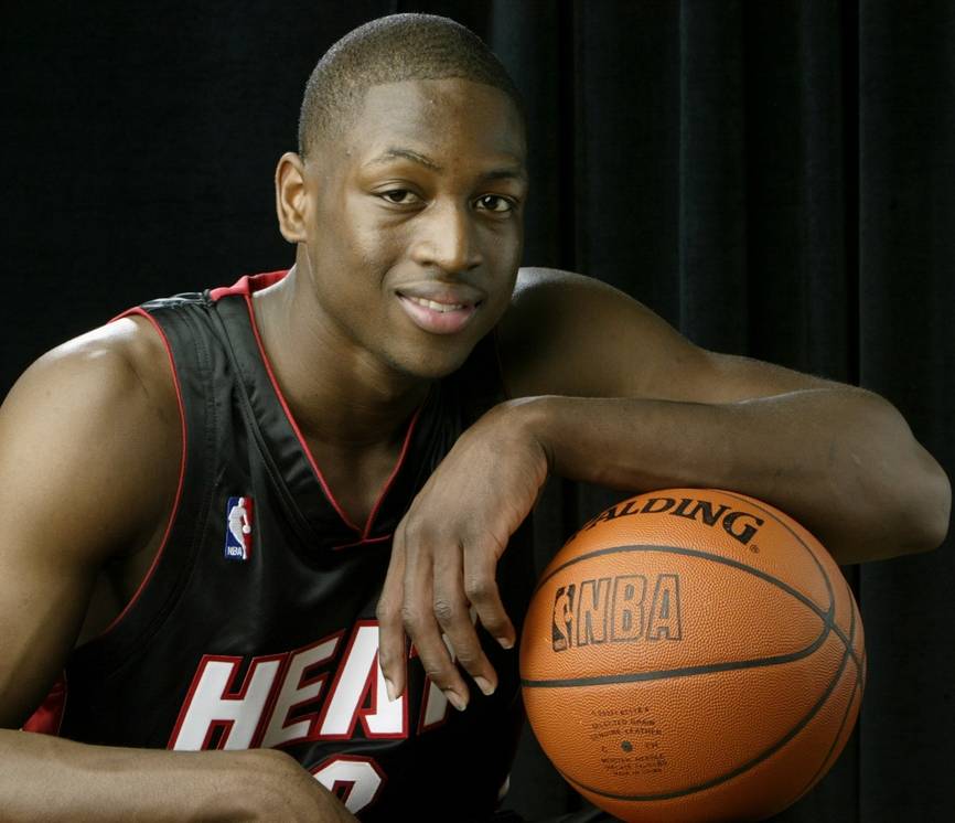 爱游戏大厅-热火队年轻球员成长迅速，贡献关键进球