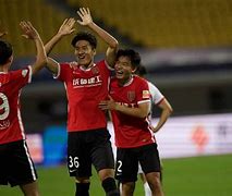 爱游戏下载-广州恒大大胜武汉卓尔，豪取联赛六连胜的简单介绍