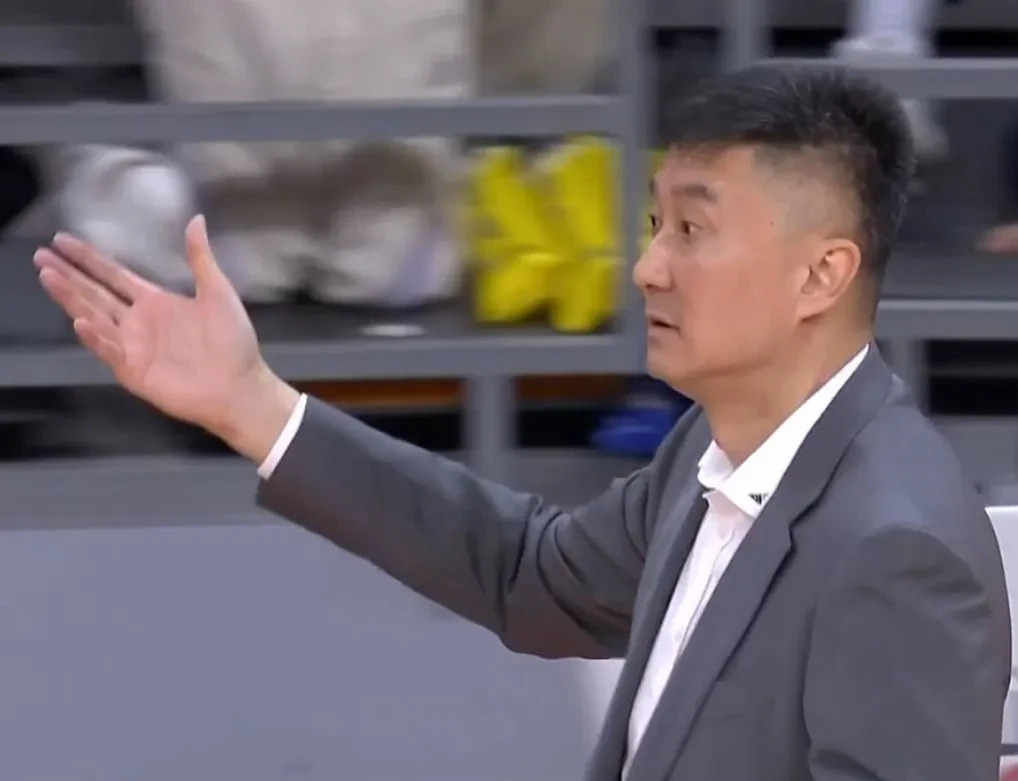 广东队主教练发布战前动员会发言