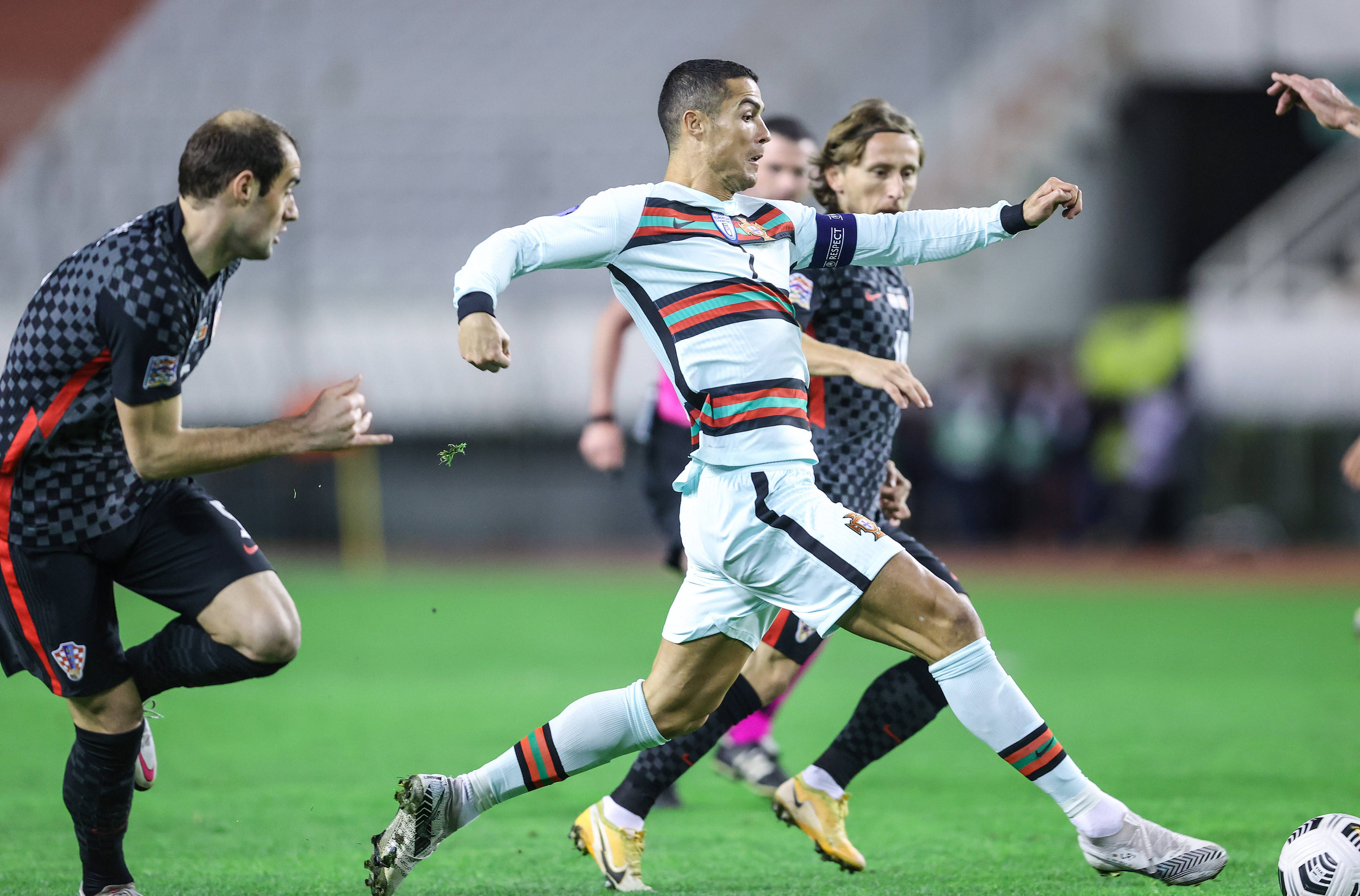 关于克罗地亚国家队在主场力压对手,实现欧洲杯资格赛领先的信息 关于克罗地亚国家队在主场力压对手,实现欧洲杯资格赛领先的信息