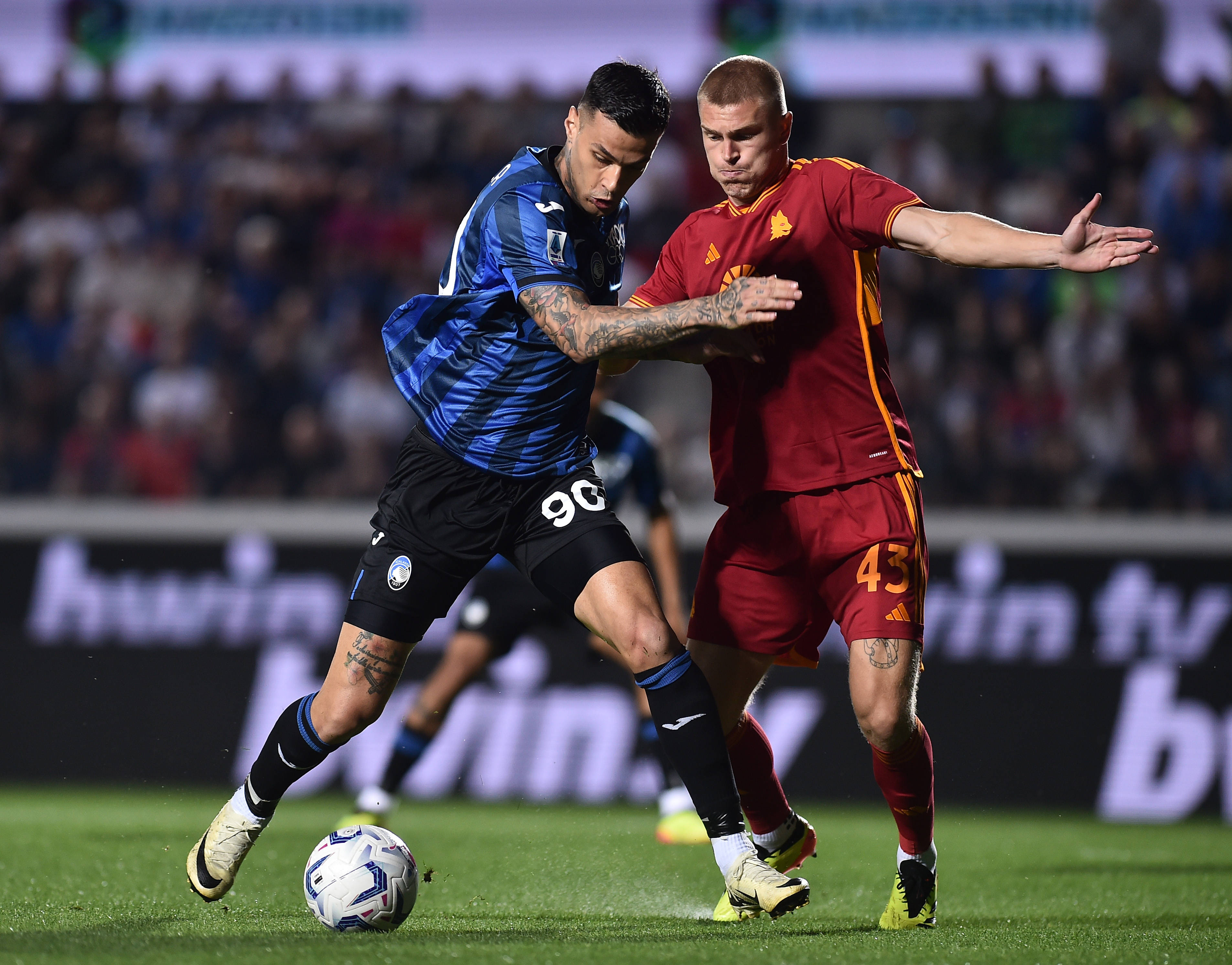 包含意甲赛事精彩连连,球队全力冲刺胜利的词条 包含意甲赛事精彩连连,球队全力冲刺胜利的词条