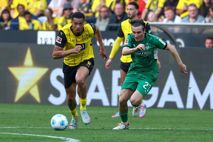 爱游戏娱乐-里昂客场战胜门兴格拉德巴赫