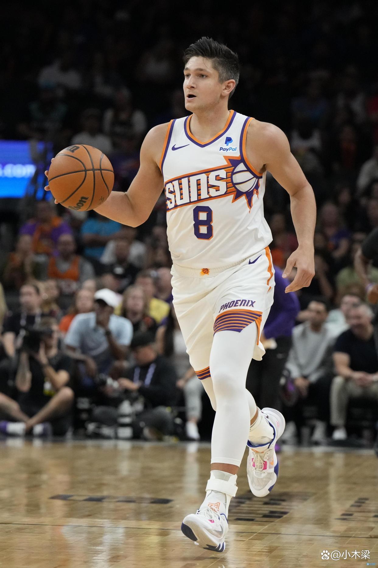 爱游戏大厅-快船遭爵士逆转,客场败局