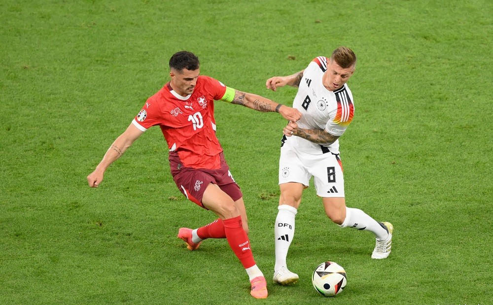 意大利队冲刺冠军，备战决赛之战