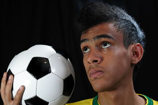 爱游戏官方-塔斯马尼亚联球队目标明确，誓夺世俱杯最高荣誉