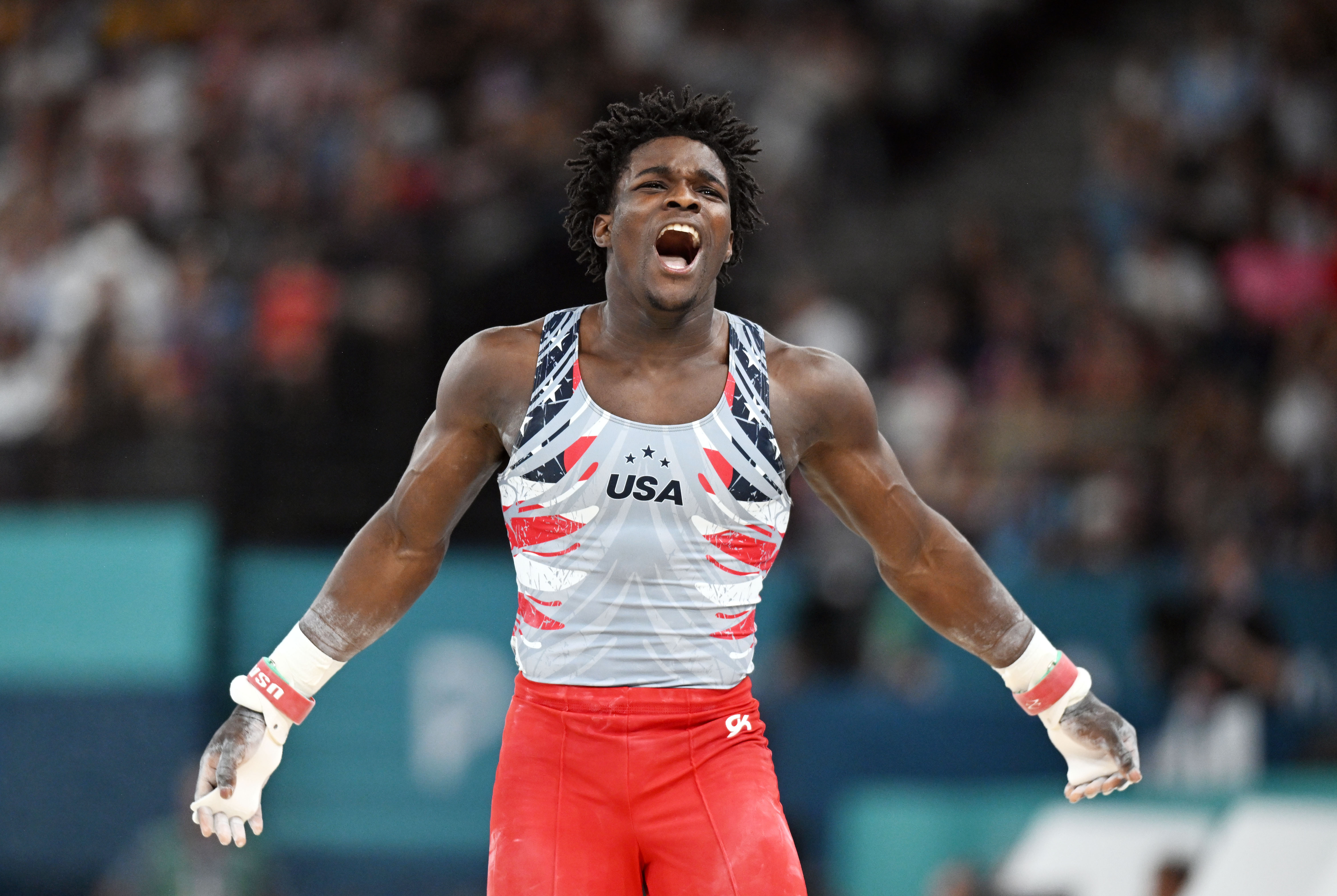 爱游戏大厅-包含体操男子个人全能：法国选手获胜的词条