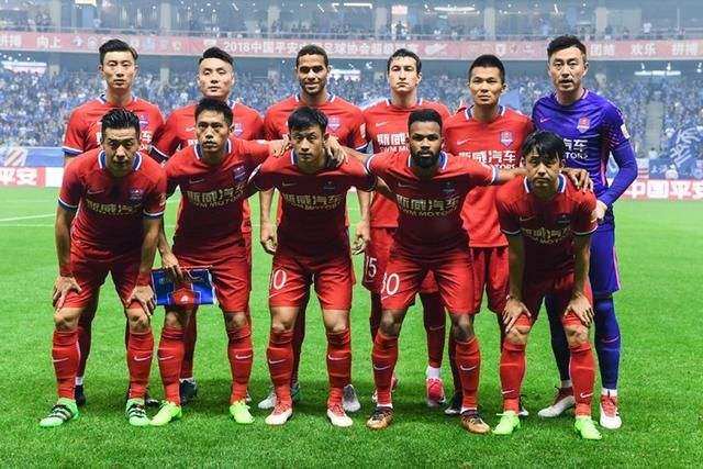 爱游戏tv-包含重庆斯威逼平对手，不惧降级压力的词条