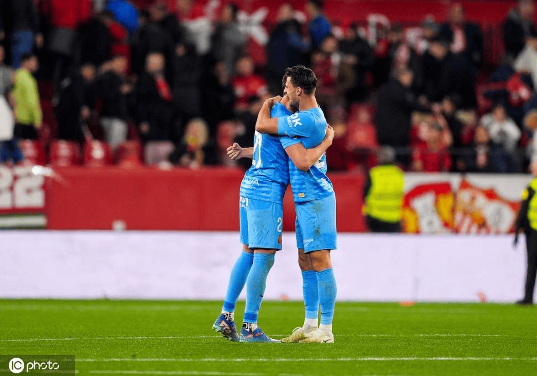 爱游戏入口-塞维利亚连扳两球，皇家社会全取三分的简单介绍