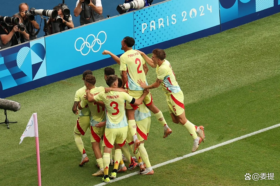 欧洲足坛焦点!西班牙联赛两队争霸 欧洲足坛焦点!西班牙联赛两队争霸