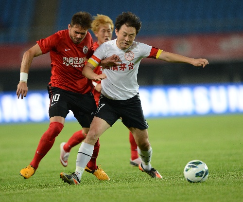 包含重庆斯威客场不敌辽宁宏运队,错失取胜机会的词条 包含重庆斯威客场不敌辽宁宏运队,错失取胜机会的词条