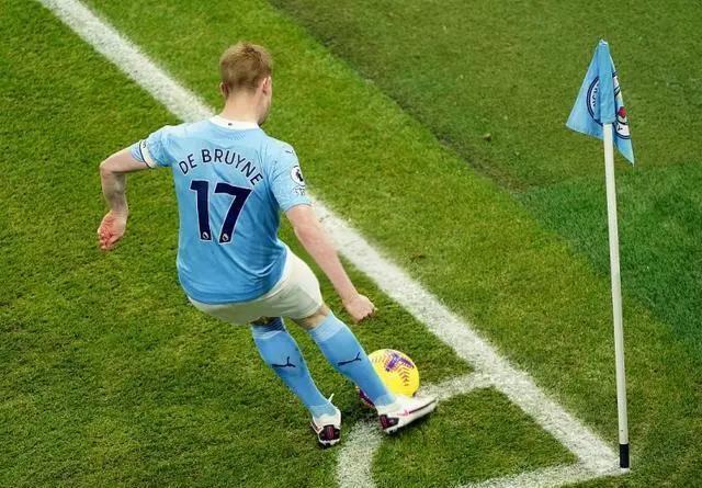 包含最新焦点：德布劳内击败，争议判罚的词条