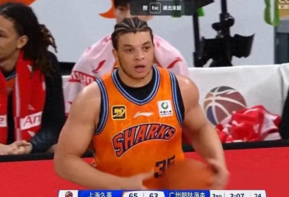 上海男篮客场告捷,取得三连胜的简单介绍 上海男篮客场告捷,取得三连胜的简单介绍