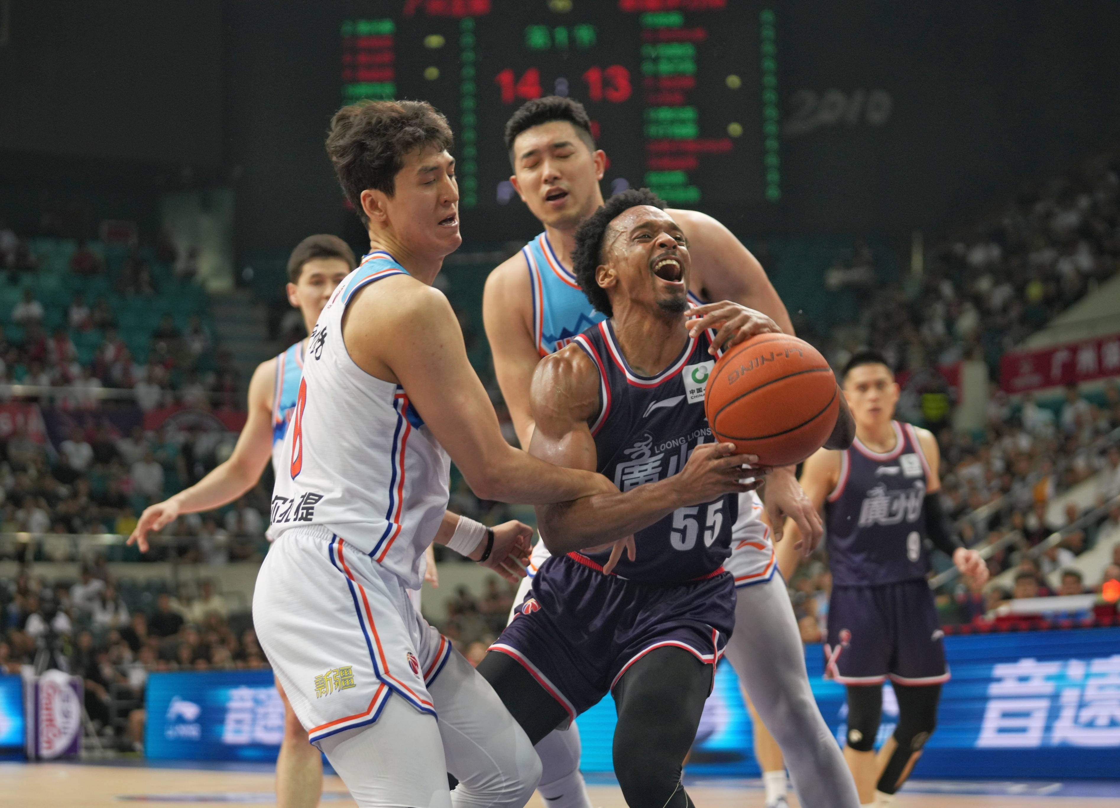 爱游戏-新疆队球员表现出色，战胜江苏龙狮队的简单介绍