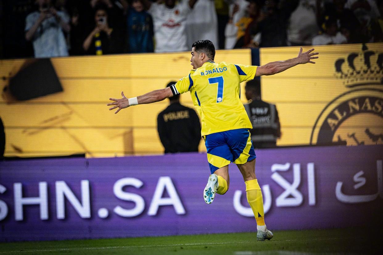 阿根廷险胜AC米兰,C罗逆转建功美洲杯 阿根廷险胜AC米兰,C罗逆转建功美洲杯