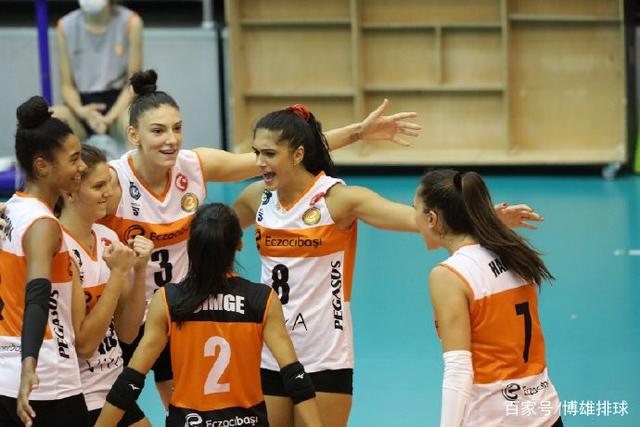 巴西队在友谊赛中完胜对手，实力强大