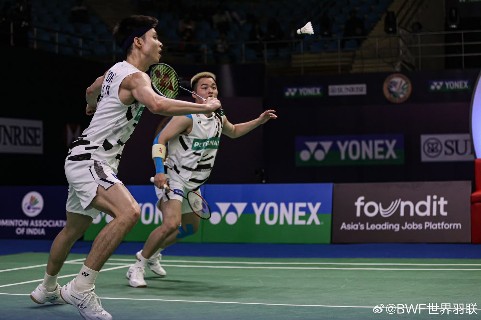 爱游戏入口-印度羽毛球队轻取日本羽毛球队，林丹制霸全场的简单介绍