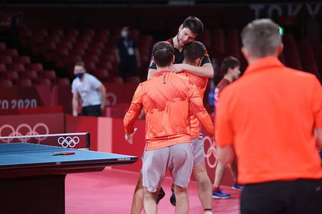 爱游戏APP-奥地利队碾压德国队，马龙关键制胜