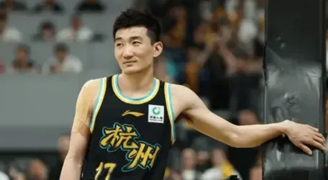 火箭关键战突围深圳队，锡安成为关键先生