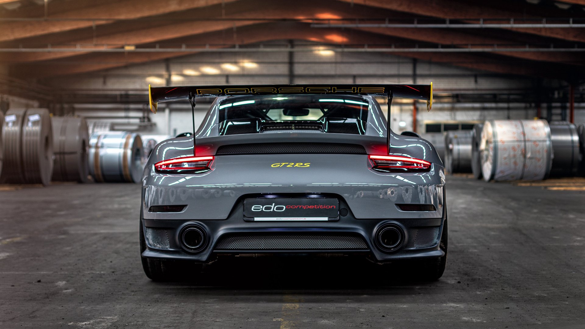 英超争冠之外的足球艺术，当梅西在压力下完成爆发