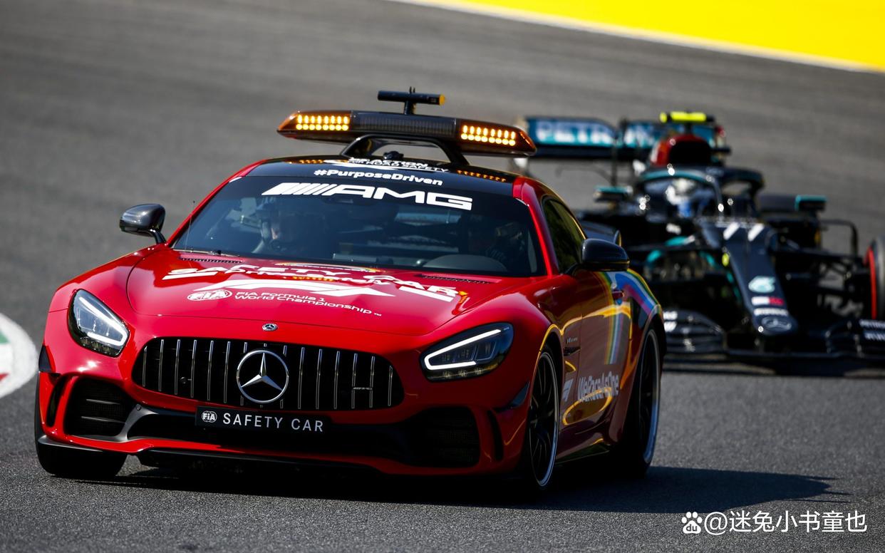 爱游戏体育-F1街道赛焦点战，尼克斯险胜吉林队